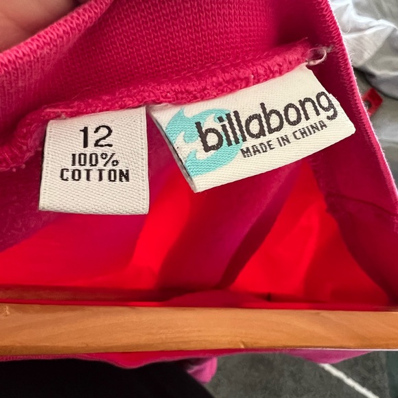 Billabong Jumper - Picture 8 of 8